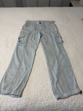 Marrakech Cargo Pants Size 24 in Light Blue (Fit comparable to a size 2)